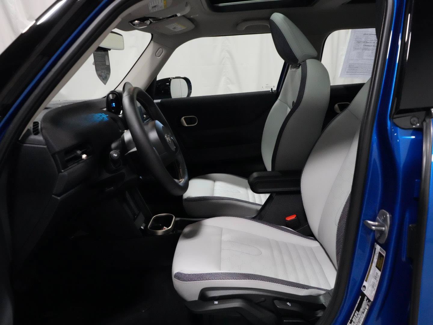 mini hardtop 4 door 2026 WMW53GD01T2X63652 image mini hardtop 4 door 2026 WMW53GD01T2X63652 image